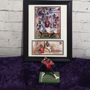 2004 Falcons framed picture & Mike Vick figure